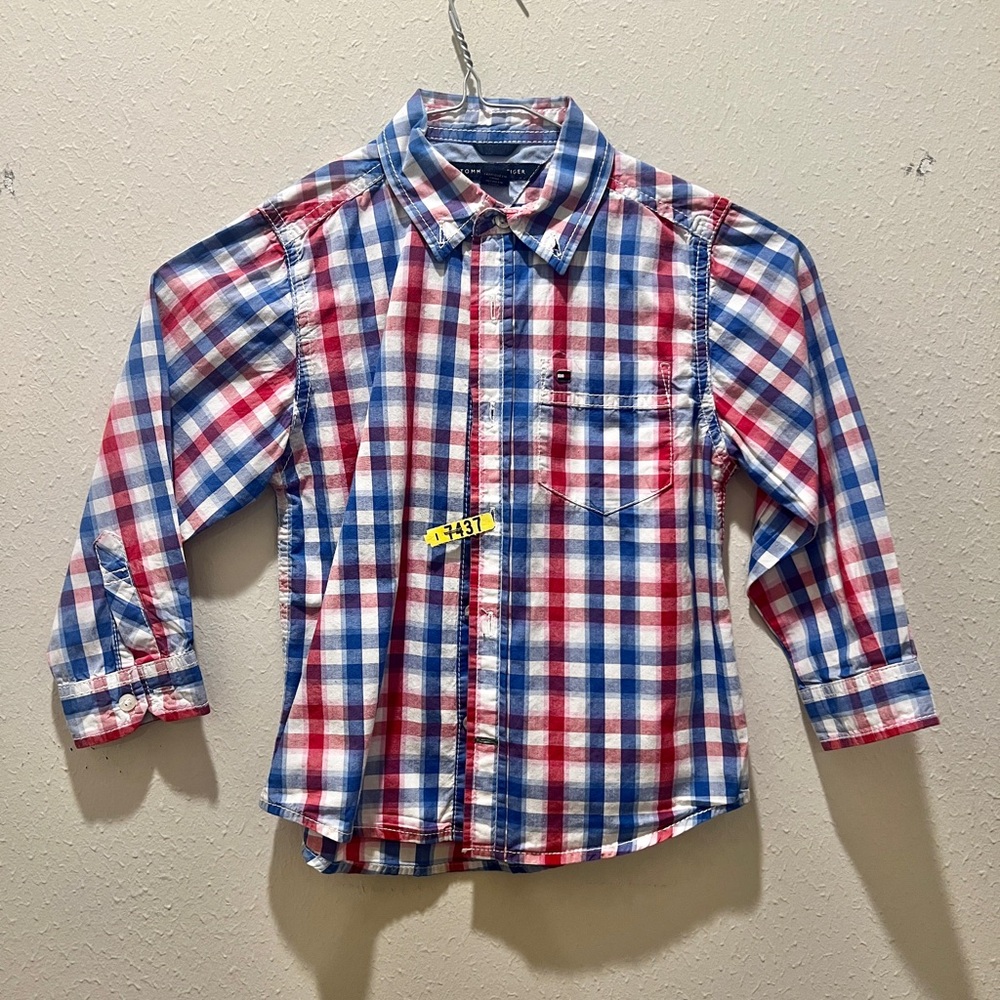 🇺🇸 Tommy Hilfiger red and blue button down